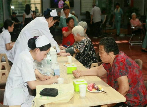 探訪商丘益年養(yǎng)老 舒適環(huán)境與完整的價格透明度